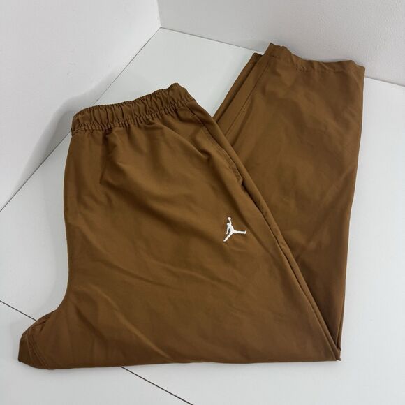 Air Jordan Essential Crop Pants Lt British Tan White Men's Size L - Picture 2 of 9